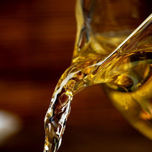 【茶祖香竹箐】茶界种话 行家收藏之选 香甜飘十里 味酣一杯中 普洱茶生茶 357克/饼 商品图4