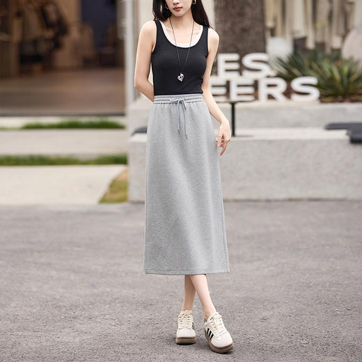 【专属特价】熙世界灰色卫裙女夏季新款运动风高腰显瘦开叉a字直筒休闲半身裙 商品图4