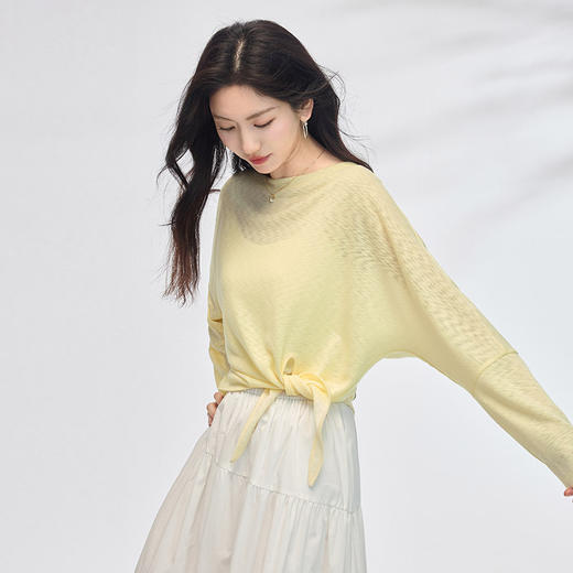 【25年新品】熙世界微透感长袖T恤罩衫女薄款2025夏季新款宽松长袖防晒衫上衣 商品图3