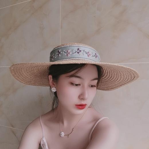 欧美小众设计~白色烤漆小雏菊花朵不对称925银针耳环耳钉耳饰 商品图2