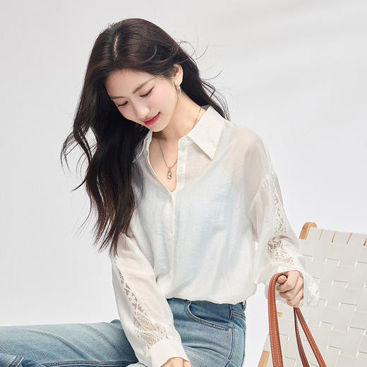 【夏日新品】熙世界轻薄防晒衬衫女夏季2025年新款宽松外搭空调衫长袖白色衬衣 商品图4