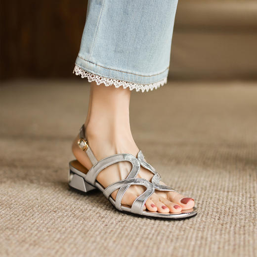 阿么手工女鞋夏季露趾罗马凉鞋百搭裙子编织休闲沙滩鞋子粗跟3CM 商品图1