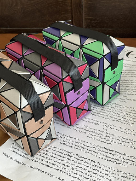 现货 THS-无 三宅家 进口环保PVC丘比特方包 3色 CQ1400 商品图5