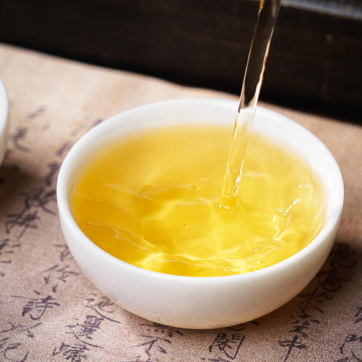 【茶祖香竹箐】茶界种话 行家收藏之选 香甜飘十里 味酣一杯中 普洱茶生茶 357克/饼 商品图5