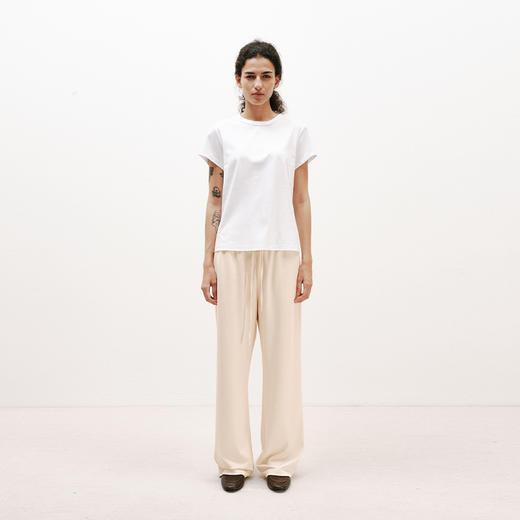 NUTH铜氨丝百搭基础正肩修身圆领短袖T恤女 黑色/白色 商品图3