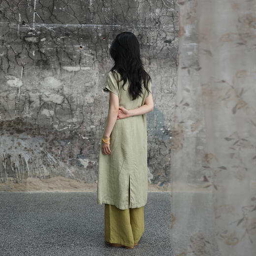 绽放旅行女装336朵/【甜茶系列】砂洗亚麻V领连肩短袖连衣裙女夏 商品图2