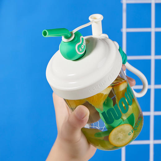 运动户外米洛搅拌杯男女白领咖啡蛋白粉塑料水杯可爱卡通手提大容量吸管杯 商品图1