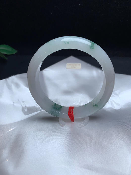 620043，57.5冰飘花手镯，清新白底，飘蓝花，干净清新 商品图3