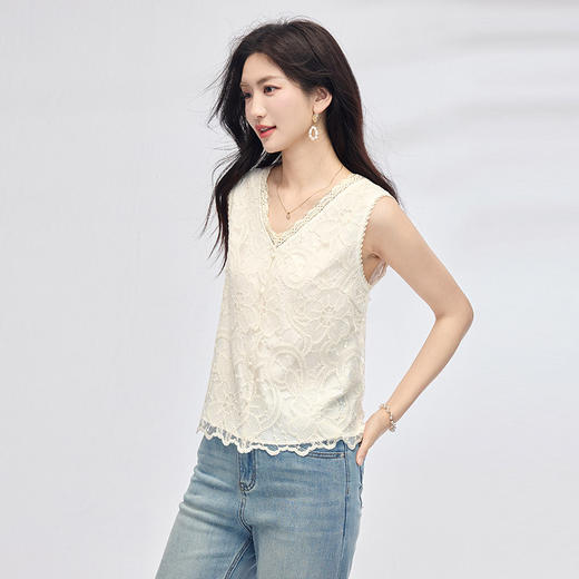 熙世界法式V领蕾丝背心女夏2025新款高级感刺绣外穿无袖马甲上衣 商品图2