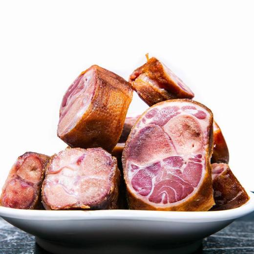 巴东县巴腊香烟熏风味土家腊猪蹄1.5kg/袋 商品图1