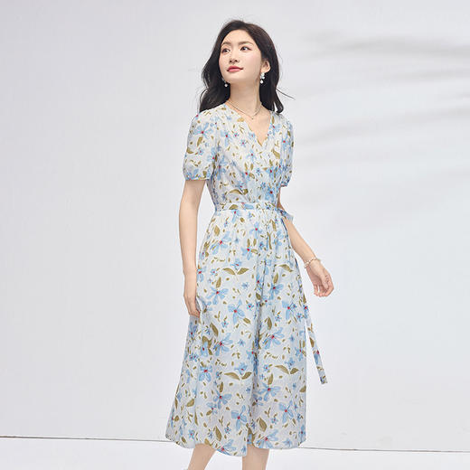 【专属特价】熙世界郁金香碎花连衣裙女2025年新款气质显瘦泡泡袖收腰裙子夏季 商品图4