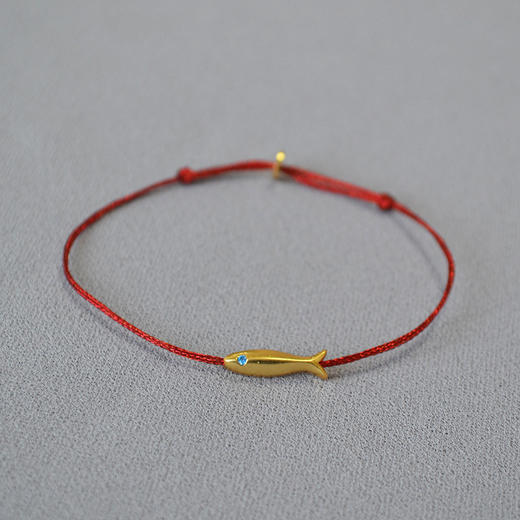 法国小众设计～蓝色丝线编织复古金色锦鲤小鱼/橄榄绿色闪亮锆石串 简约极细手链手绳叠带 商品图9