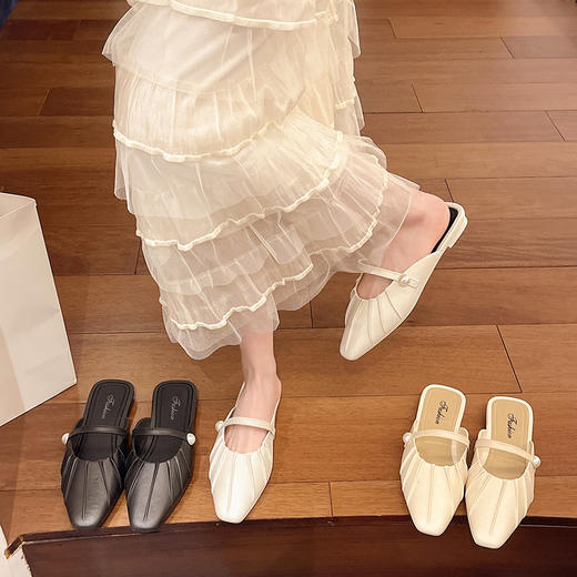 「速！29.9抢2对！法式优雅，一脚踏夏🌸」珍珠点缀的玛丽珍半拖鞋，穿出你的浪漫与从容✨新款夏季珍珠法式玛丽珍包头半拖鞋 女日常外穿一脚蹬 商品图0