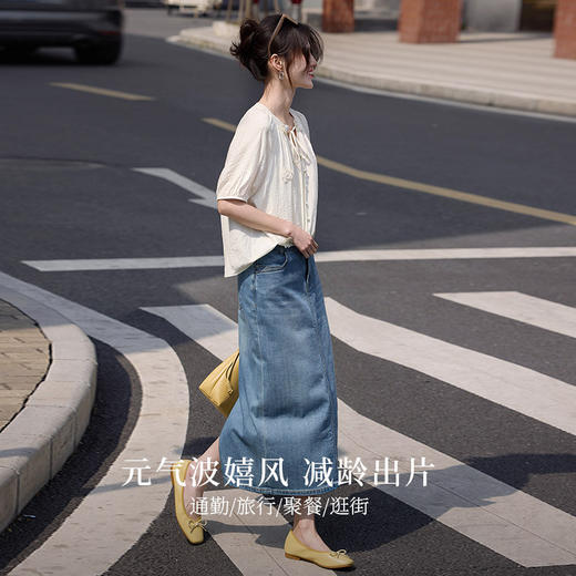 【专属特价】熙世界休闲风立体花朵短袖衬衫女设计感洋气减龄上衣2025夏日新款 商品图2