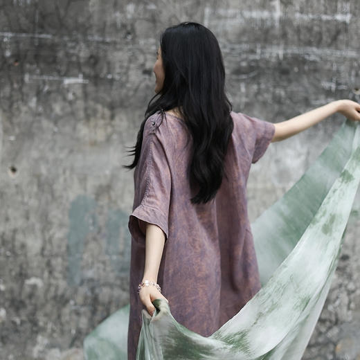 绽放女装414朵/【甜茶系列】100%苎麻脏染宽松茧型气质中袖连衣裙 商品图2