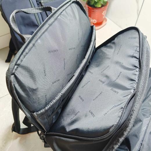 点此购买 迪桑特双肩背包 休闲背包学生书包电脑包 qk 319598 商品图7