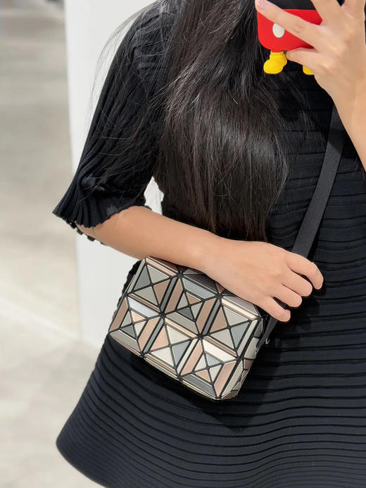 现货 THS-无 三宅家 进口环保PVC丘比特方包 3色 CQ1400 商品图4