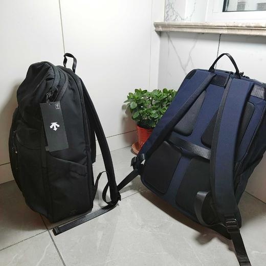 点此购买 迪桑特双肩背包 休闲背包学生书包电脑包 qk 319598 商品图1