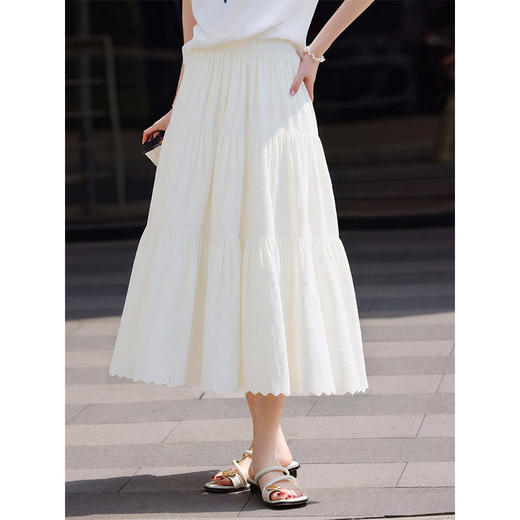 【专属特价】熙世界U质纯棉刺绣a字半身裙女2025夏季新款清新减龄高腰中长裙子 商品图3