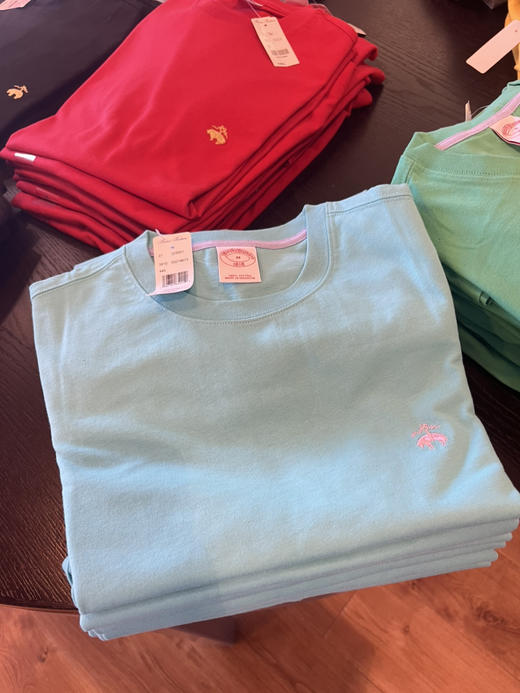 Brooks Brothers布克兄弟 🐑纯色刺绣🪡小羊标 男士短袖T恤 ¥298/件，¥550两件 商品图9