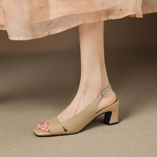 【预售5天】夏季新款真皮一字带高跟凉鞋女中跟露趾百搭法式单鞋DYJ&CX2813 商品图1