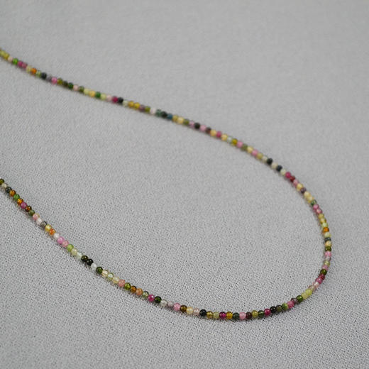 法式小众设计~优雅糖果彩色2mm碧玺极细真石串珠轻奢高级感项链锁骨链 商品图3