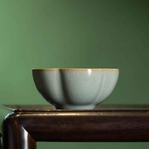 问鼎汝瓷天青辛丑小梅花杯（缺货） 商品图0