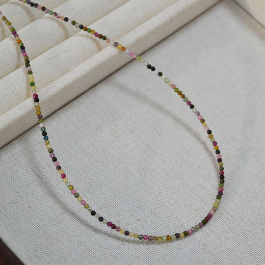 法式小众设计~优雅糖果彩色2mm碧玺极细真石串珠轻奢高级感项链锁骨链 商品图1