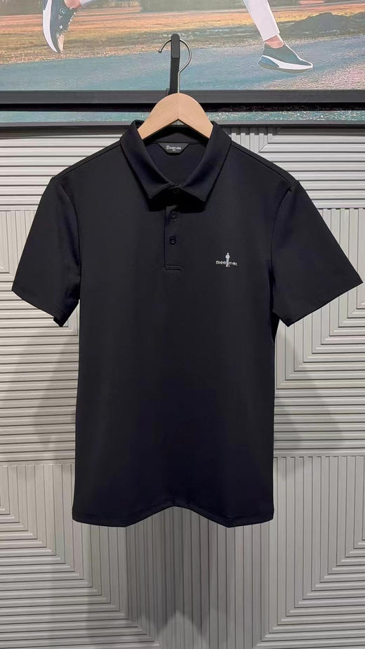 正品比音勒芬25夏季新款轻商务翻领polo衫

科技的面料，专业的加持，透气抗皱，

立体裁剪，修饰身形，商务运动自如切换，

黑，白两色，尺码m-3xl

原价2000➕ 商品图2