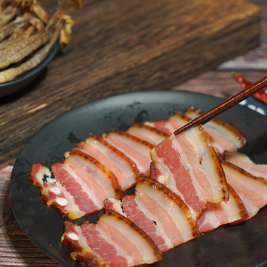 巴东县巴腊香烟熏风味土家腊五花肉500g/袋 商品图1