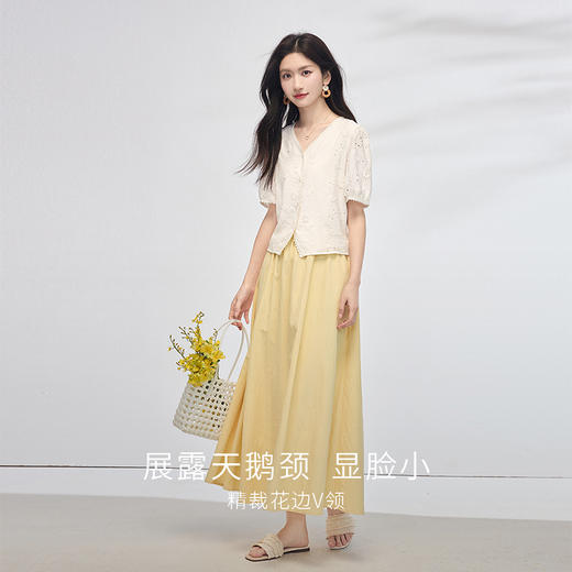 熙世界法式绣花蕾丝边V领衬衫短袖女夏季设计感减龄白色短款上衣 商品图3