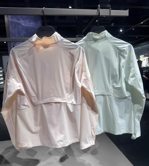 【XS-2XL断码】安踏冠军全天候系列春夏季连帽休闲女梭织运动上衣162420606【无货退款】 商品图3