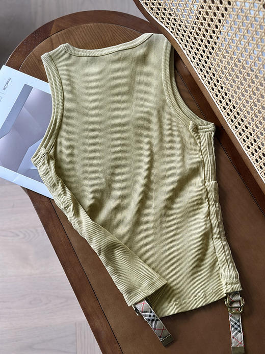 现货 THS-限时 B家 女士 U型领优雅背心 侧边经典格纹带 4色 BY604 商品图10