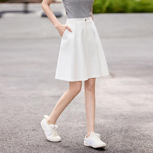 熙世界学院风白色百褶短裙女2025夏季新款百搭休闲减龄纯棉半身裙 商品图3