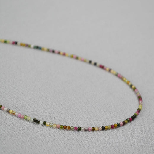 法式小众设计~优雅糖果彩色2mm碧玺极细真石串珠轻奢高级感项链锁骨链 商品图2
