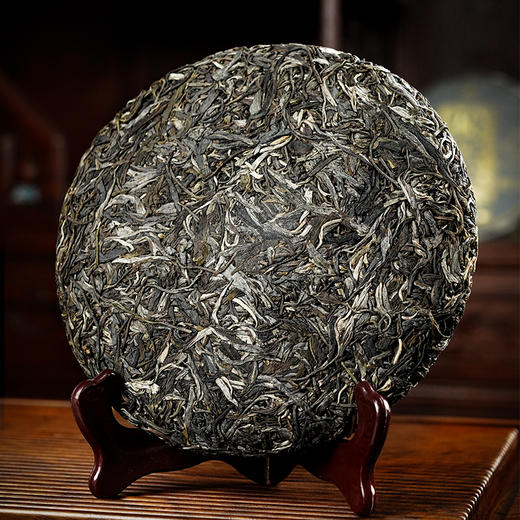 【茶王七星班章白菜青饼】2025年春茶 史诗级巨作让整个茶界为之沸腾，正统班章味班章韵中国制茶大师多年心血结晶 商品图3