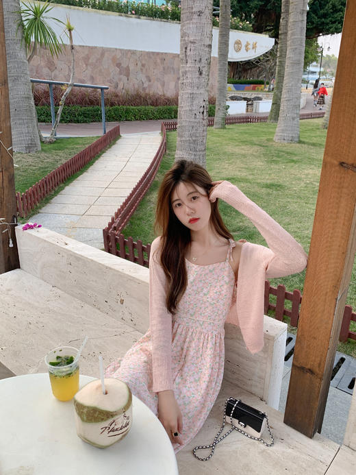 <曾小咸推荐> 微信粉丝秒杀专场 仅此今天 活动结束下架  碎花连衣裙女 商品图5