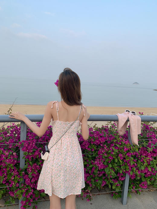 <曾小咸推荐> 微信粉丝秒杀专场 仅此今天 活动结束下架  碎花连衣裙女 商品图6