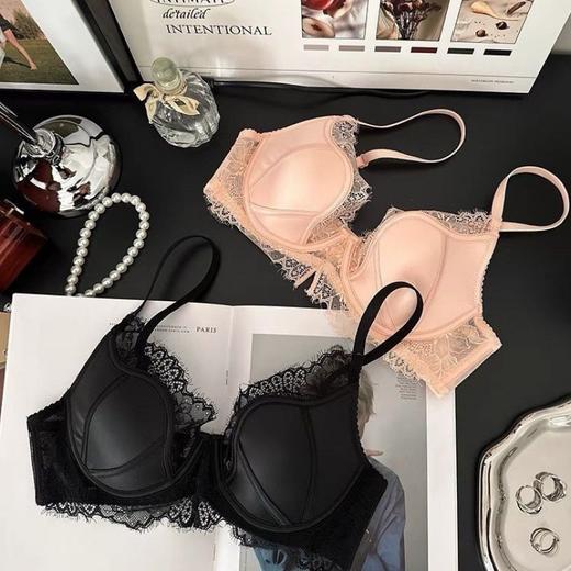 「🔥法式蕾丝×缎面质感，性感加倍！💃聚拢上托不跑位，甜辣内衣让你自信爆棚✨」法式缎面蕾丝性感有钢圈薄内衣套装 聚拢文胸 上托收侧乳防下垂甜辣 商品图2