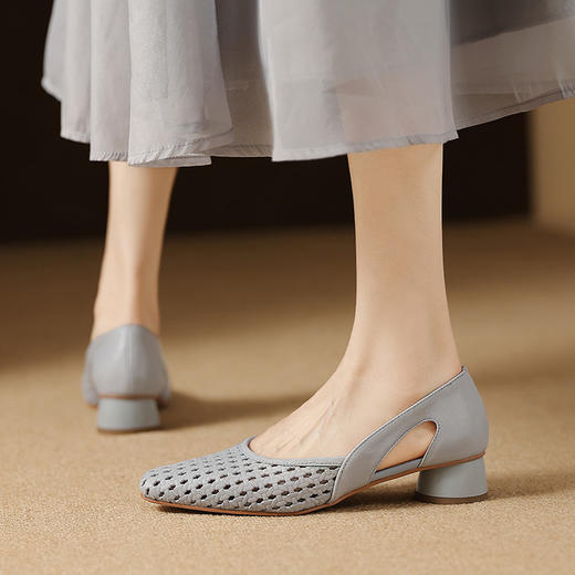 【预售5天】羊皮包头凉鞋女软皮软底皮鞋女夏新款真皮镂空网面透气不闷脚女鞋LG&714-1216 商品图4