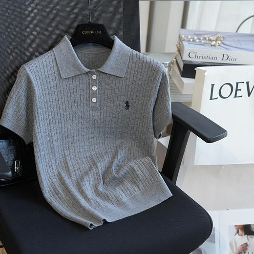 夏季薄款真丝精纺羊毛小马刺绣POLO领绞花短袖针织衫 商品图12