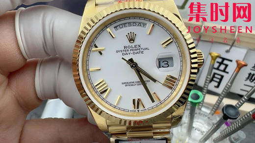 QF配重V5版 重量180克+ 白盘罗马面 劳力士星期日历型系列 日志40mm 男士腕表 商品图1
