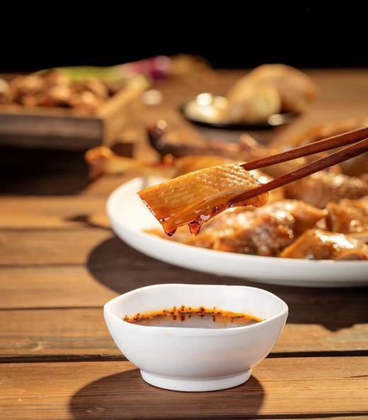 周五取货：【荣昌卤鹅】一盒400克，滋味浓郁，入味透骨！ 商品图3