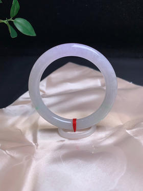 620055，52春彩细圆条，粉紫底飘二抹绿 整条清新秀气，仙仙的