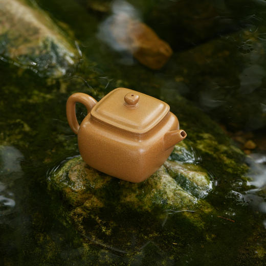 龙德堂陶艺 徐飞制《雅方》原矿金砂段 170cc 库存请咨询客服 商品图1