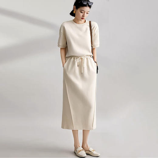 笑han阁同款 空气棉套装 上衣+半身裙懒人套装 秒变纸片人 增高显瘦 商品图0