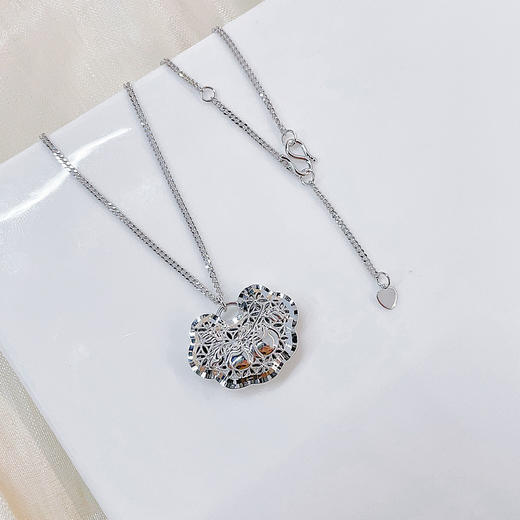 【限时8.8折】【线上铂金馆】PT950 铂金空心调节事事如意柿子如意锁包套链(PTTL00072)预售产品下单后不退款不退货不换货不补差价) 商品图0