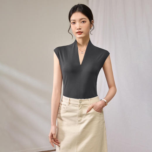 百媚生 棉质气质v领无袖t恤女16851 商品图3