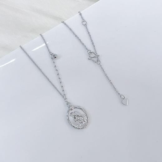 【限时8.8折】【线上铂金馆】PT950 铂金实心AB调节海洋明珠人鱼公主牌套链(PTTL00081)预售产品下单后不退款不退货不换货不补差价) 商品图3