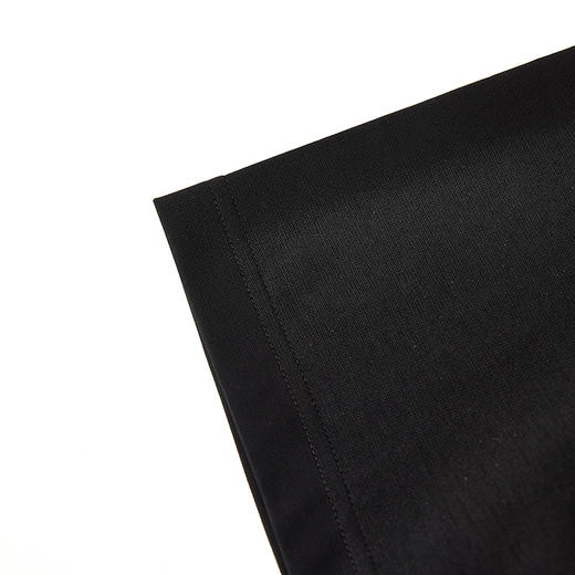 【新品上新】HX 夏季V叉圆领短袖微宽松T恤S102522274102 商品图6